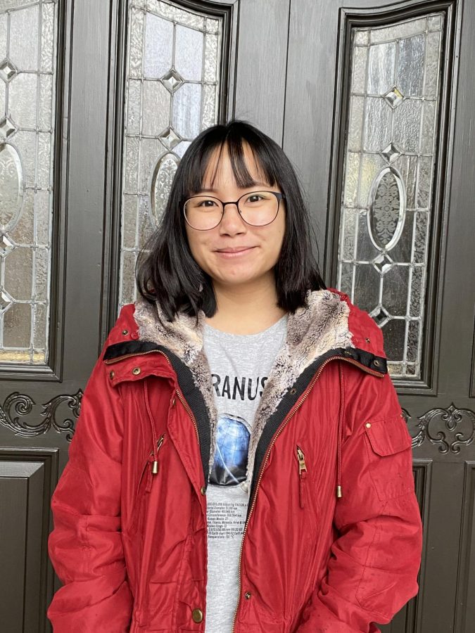 Mariah Olsen, a Sophomore from Albion, Nebraska is
majoring in Asian studies.