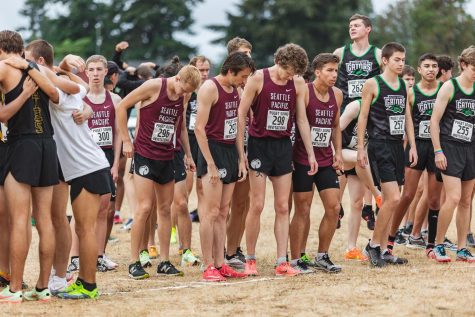 From left to right Rory Mcclelland, Jon Owen, Drew Thompson, and Brennan Leblanc line up at the start of the Puget Sound Invitational race in Lakewood, Wash., on Sept. 3, 2022. (Rio Giancarlo)