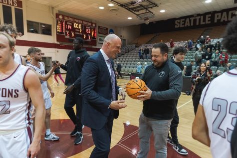 SPU men’s basketball team gains over 100 wins under head coach Grant Leep