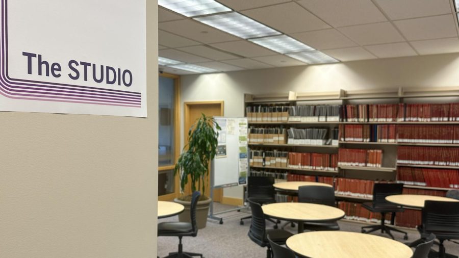 The Research, Reading and Writing Studio is full of supportive tips and posters.