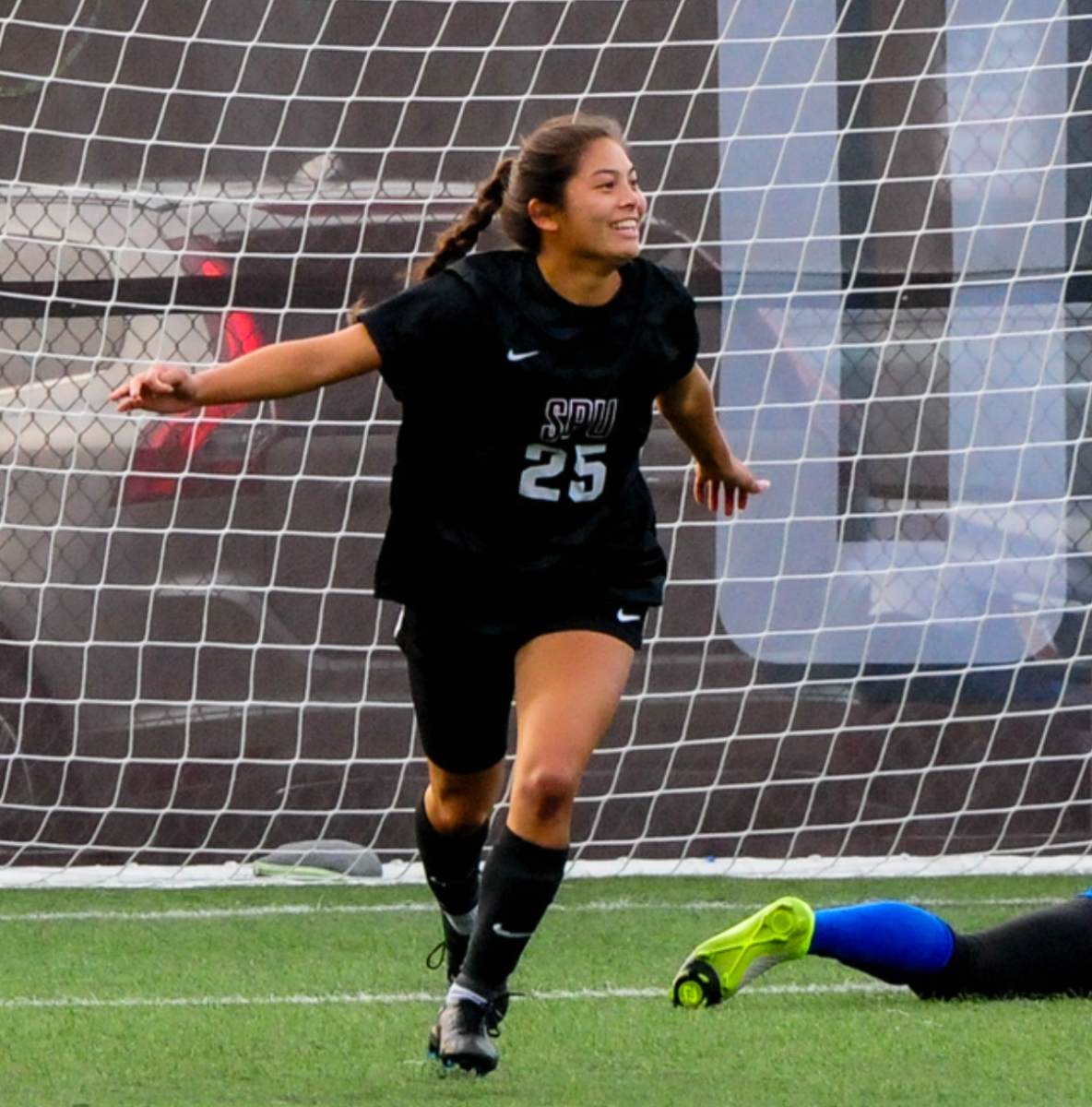 Fresman Izzy Barros scoring her first career goal at Interbay Soccer Stadium, Sept. 25, 2025
